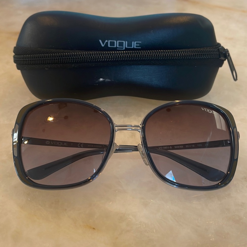 Fancy fabulous Vogue sunglasses